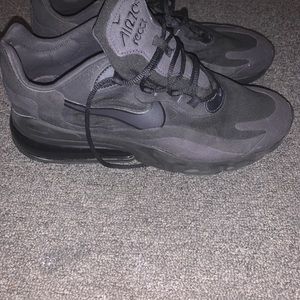 Nike Airmax 270 React Shoes in Black